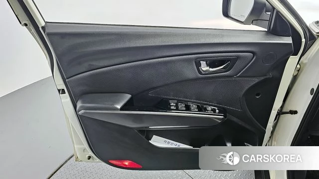 Ssangyong Berry New Tivoli id 4331389 из Кореи 16