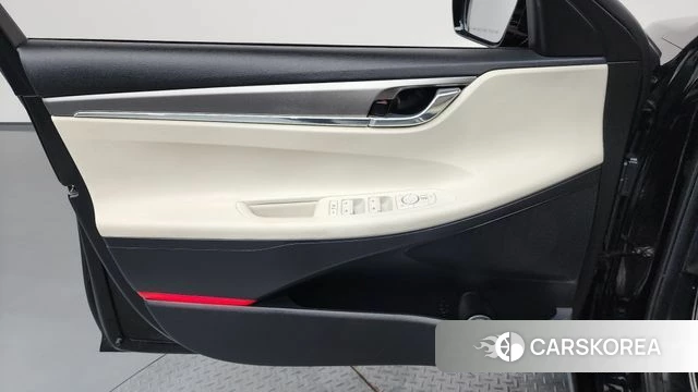 Hyundai The New Grandeur IG Hybrid id 4731016 из Кореи 16