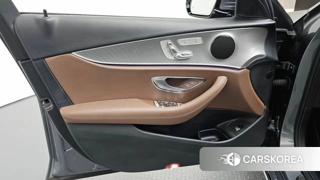 Mercedes-Benz E-Class W213 id 4551645 из Кореи 16