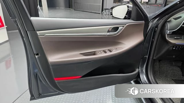 Hyundai The New Grandeur IG Hybrid id 4304231 из Кореи 16