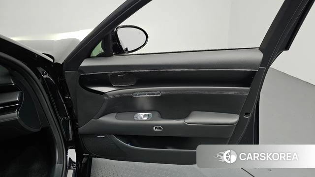 Genesis G90 (RS4) id 4322106 из Кореи 16