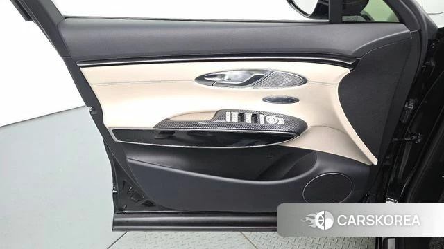 Genesis GV70 id 4898208 из Кореи 16