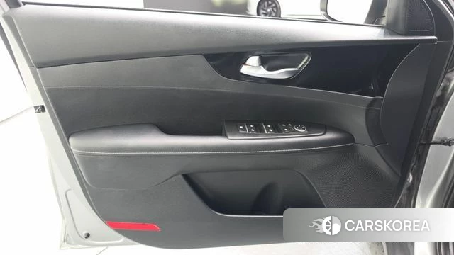 Kia The New K3 2nd generation id 4585205 из Кореи 16