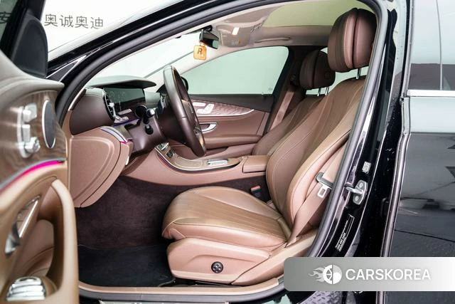 Mercedes-Benz E-class id 4263539 из Китая 16