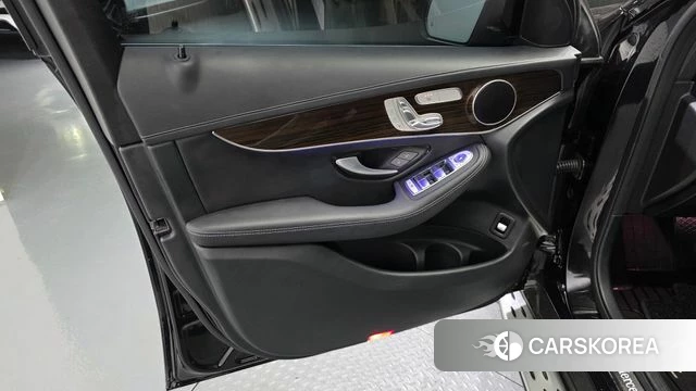 Mercedes-Benz GLC-Class X253 id 4642450 из Кореи 16