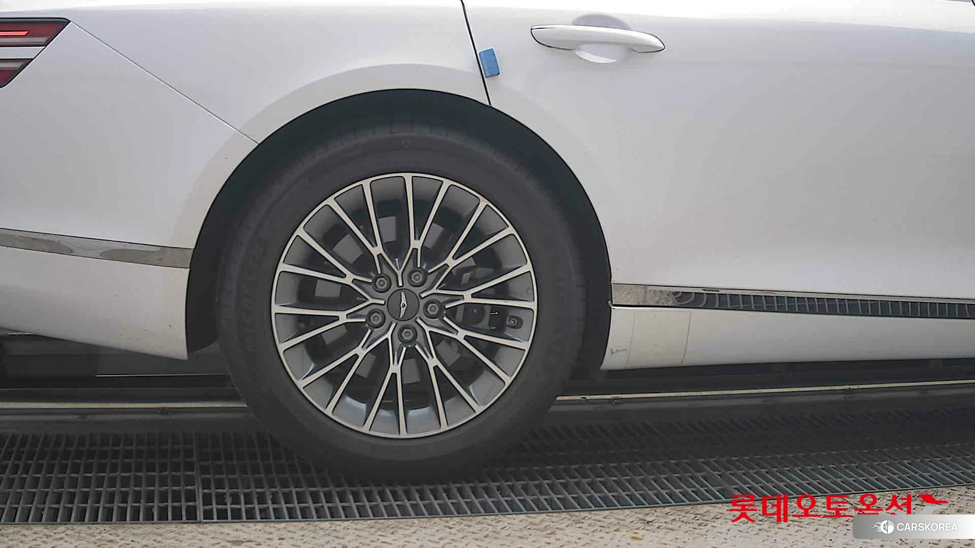 Hyundai G80 id 4679331 из Кореи 16