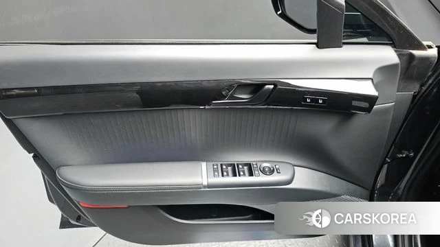 Hyundai Grandeur Hybrid (GN7) id 4427936 из Кореи 16