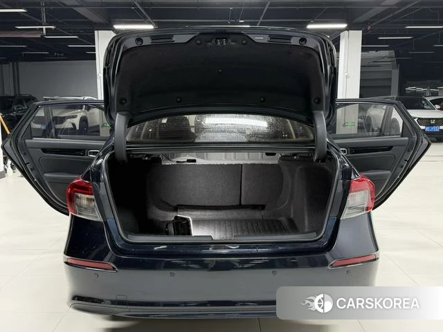 Honda Civic id 4307468 из Китая 16