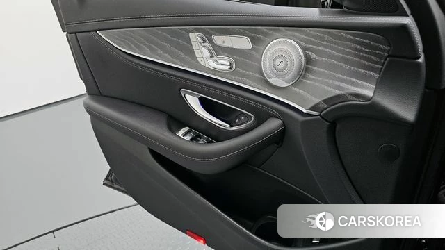 Mercedes-Benz E-Class W213 id 4232023 из Кореи 16