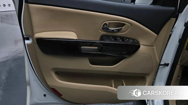 Kia The New Carnival id 4411186 из Кореи 16