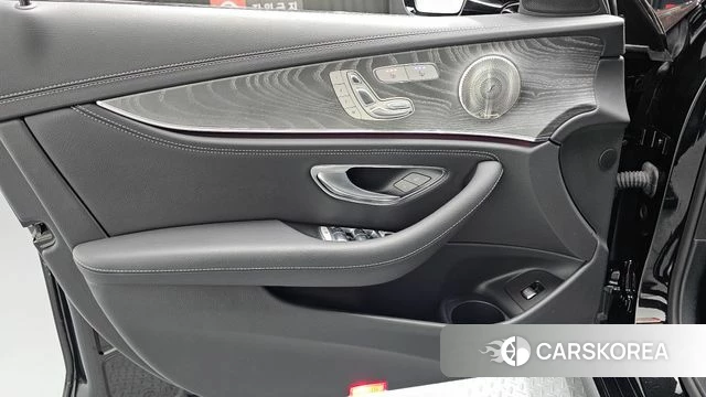 Mercedes-Benz E-Class W213 id 4585394 из Кореи 16