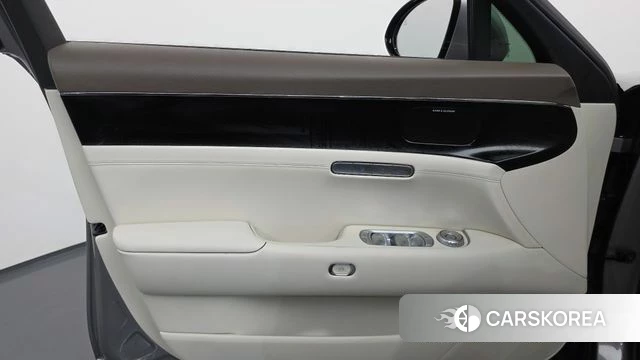 Genesis G90 (RS4) id 4774297 из Кореи 16