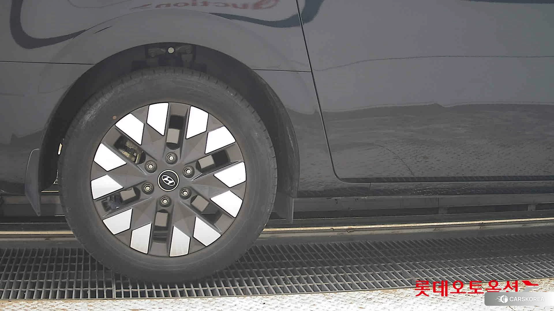 Hyundai Staria Lounge id 4902396 из Кореи 16