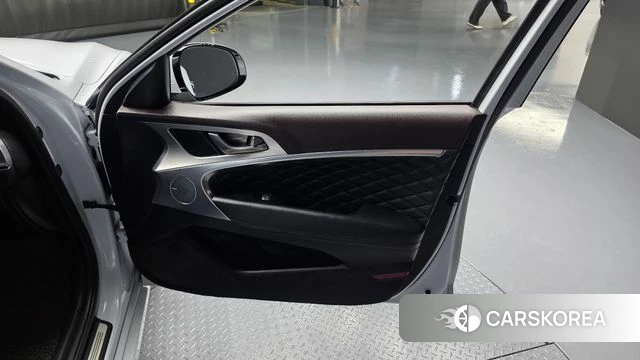 Genesis G70 id 4345519 из Кореи 16