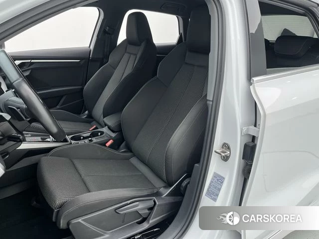 Audi A3 id 4307432 из Китая 16