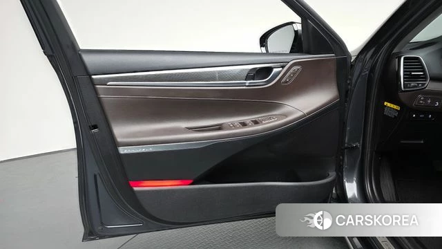 Hyundai Grandeur IG id 4552060 из Кореи 16