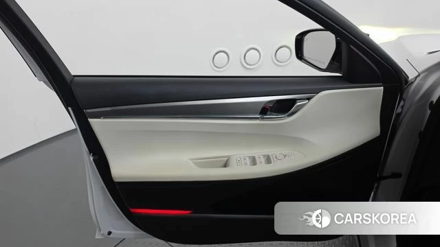 Hyundai The New Grandeur IG id 4929299 из Кореи 16