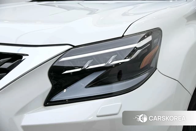 Lexus GX id 4262497 из Китая 16