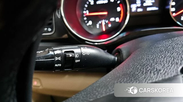 Kia The New Carnival id 4615278 из Кореи 16