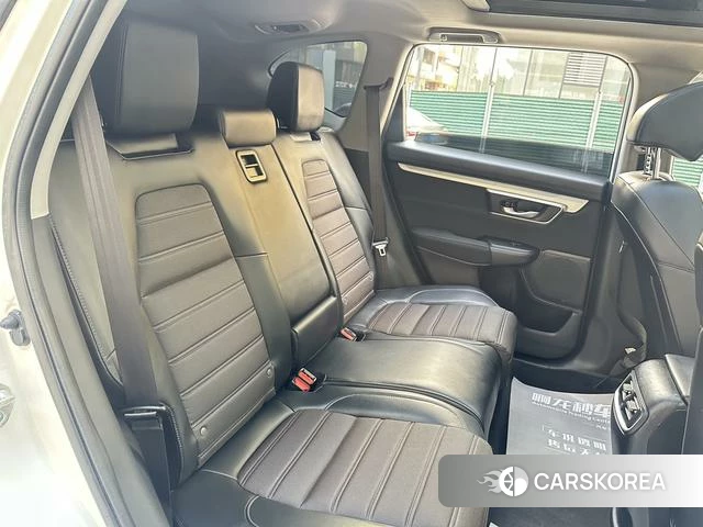 Honda CR-V id 4279389 из Китая 16