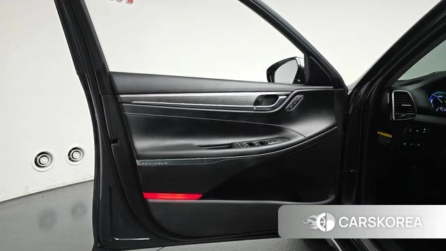 Hyundai Grandeur IG Hybrid id 4551783 из Кореи 16