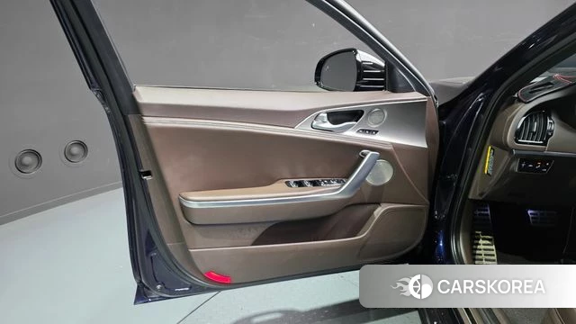Kia Stinger id 4520442 из Кореи 16
