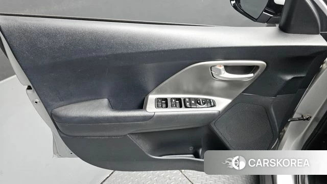Kia Niro Plus id 4929360 из Кореи 16