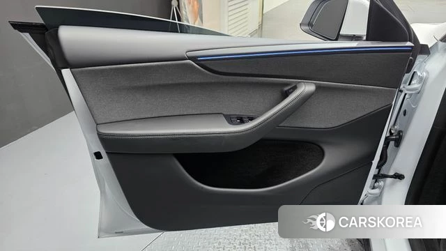 Tesla Model Y id 4695826 из Кореи 16