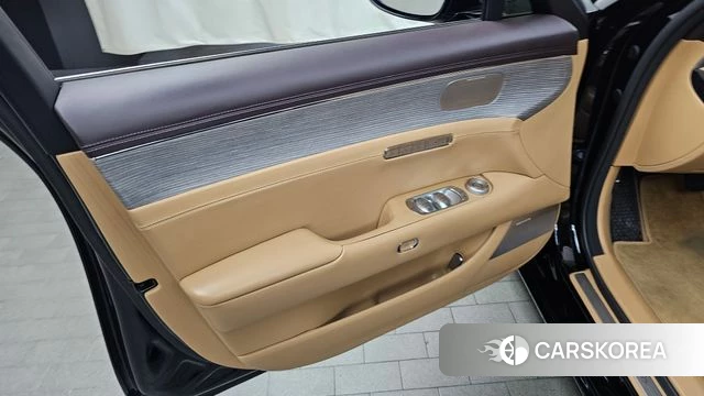 Genesis G90 (RS4) id 4267767 из Кореи 16