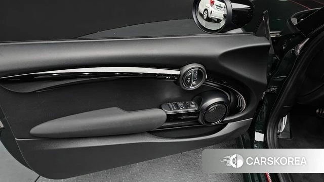 Mini Cooper S Convertible id 4578924 из Кореи 16