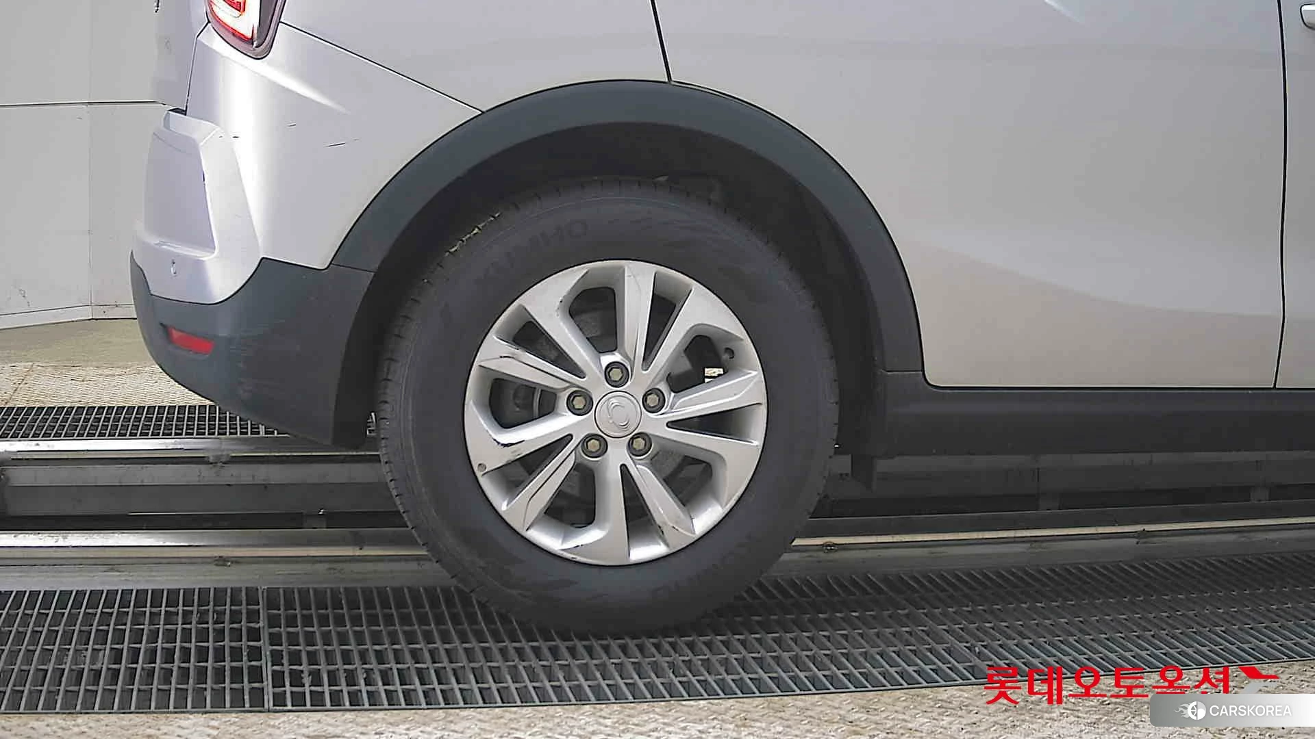 SsangYong Tivoli id 4289654 из Кореи 16