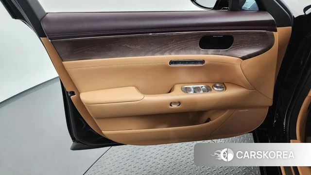 Genesis G90 (RS4) id 4375774 из Кореи 16
