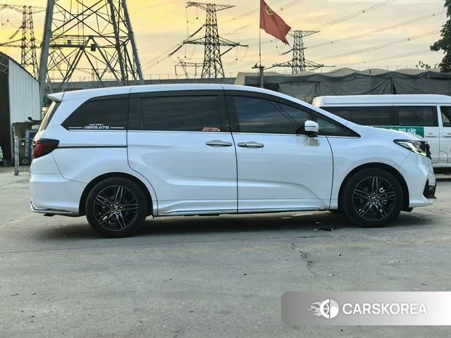 Honda Odyssey id 4263514 из Китая 16