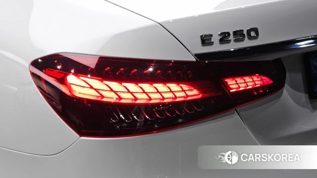 Mercedes-Benz E-Class W213 id 4792530 из Кореи 16