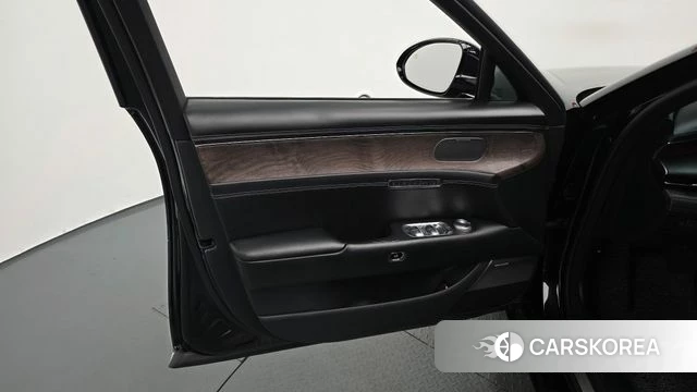 Genesis G90 (RS4) id 4495024 из Кореи 16