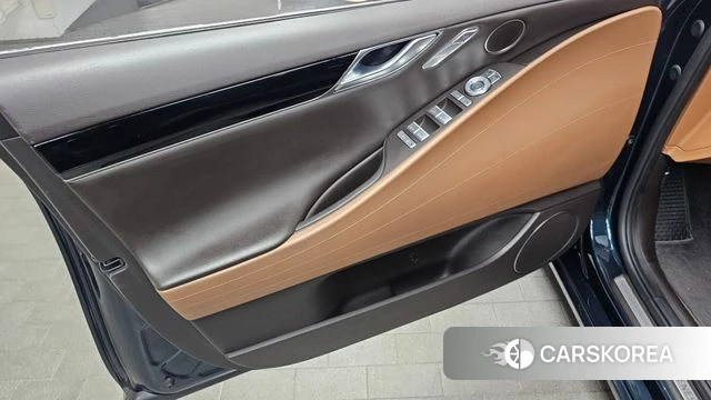 Genesis G80 (RG3) id 4187250 из Кореи 16