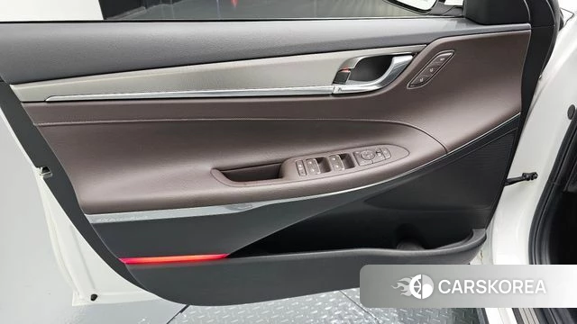Hyundai The New Grandeur IG Hybrid id 4677336 из Кореи 16