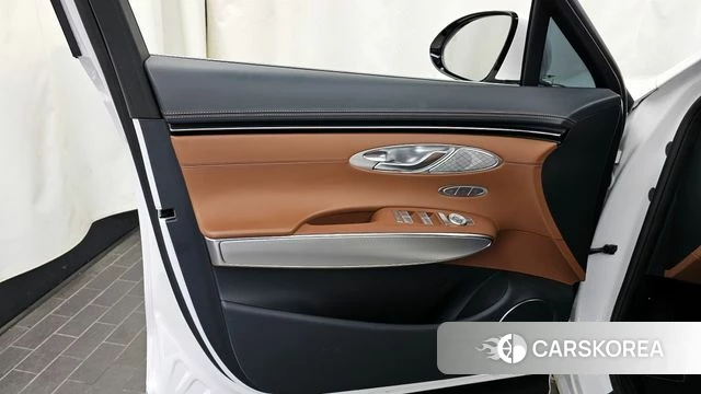 Genesis GV70 id 4409205 из Кореи 16