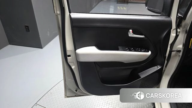 Kia The New Kia Ray EV id 4757626 из Кореи 16