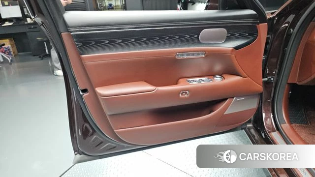 Genesis G90 (RS4) id 4555593 из Кореи 16
