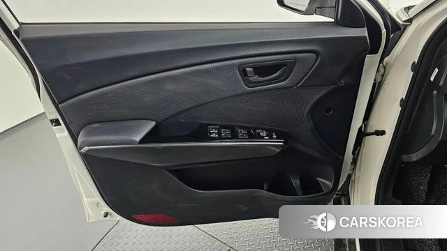 Ssangyong Berry New Tivoli id 4530196 из Кореи 16
