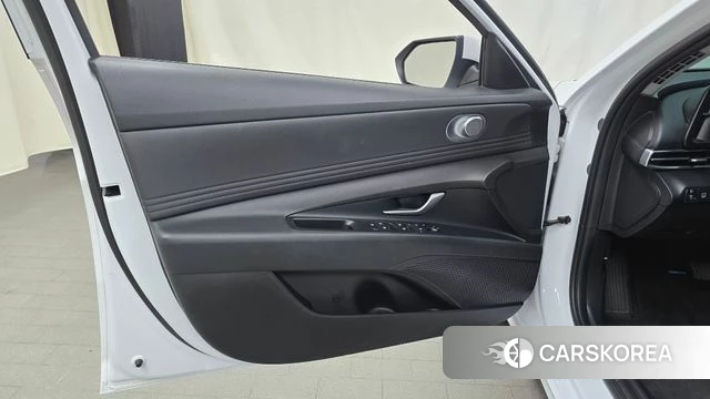 Hyundai Avante Hybrid (CN7) id 4636041 из Кореи 16