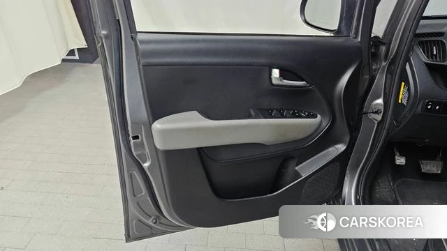 Kia The New Kia Ray id 4494307 из Кореи 16