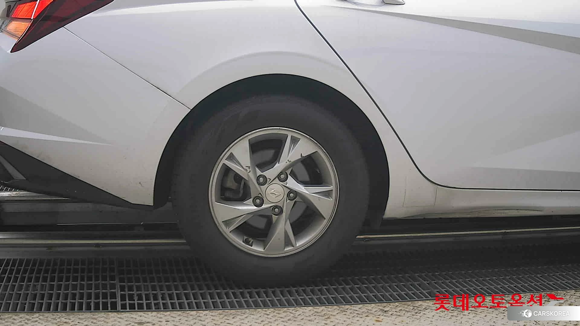 Hyundai Avante id 4674085 из Кореи 16