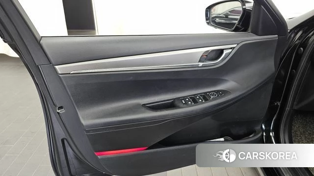 Hyundai The New Grandeur IG Hybrid id 4683222 из Кореи 16
