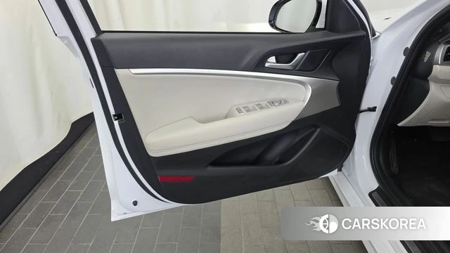 Genesis The New G70 id 4427856 из Кореи 16