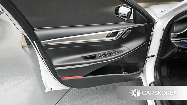 Hyundai The New Grandeur IG Hybrid id 4496061 из Кореи 16