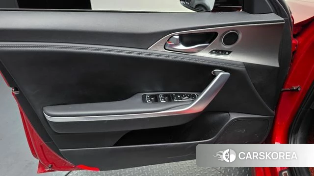 Kia Stinger id 4856404 из Кореи 16