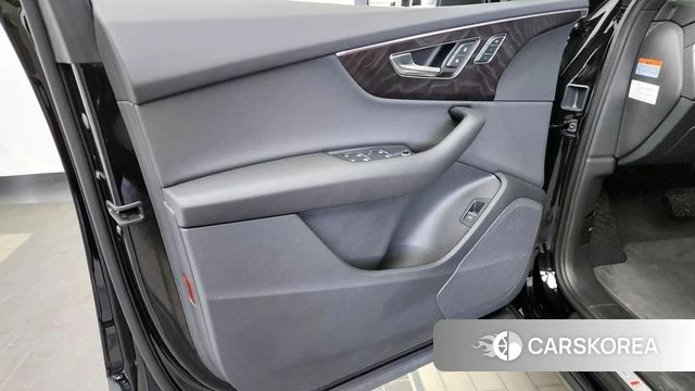 Audi Q7 (4M) id 4280645 из Кореи 16