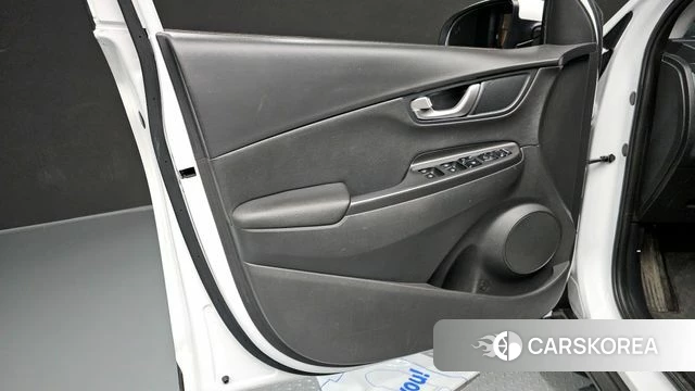 Hyundai The New Kona id 4383610 из Кореи 16